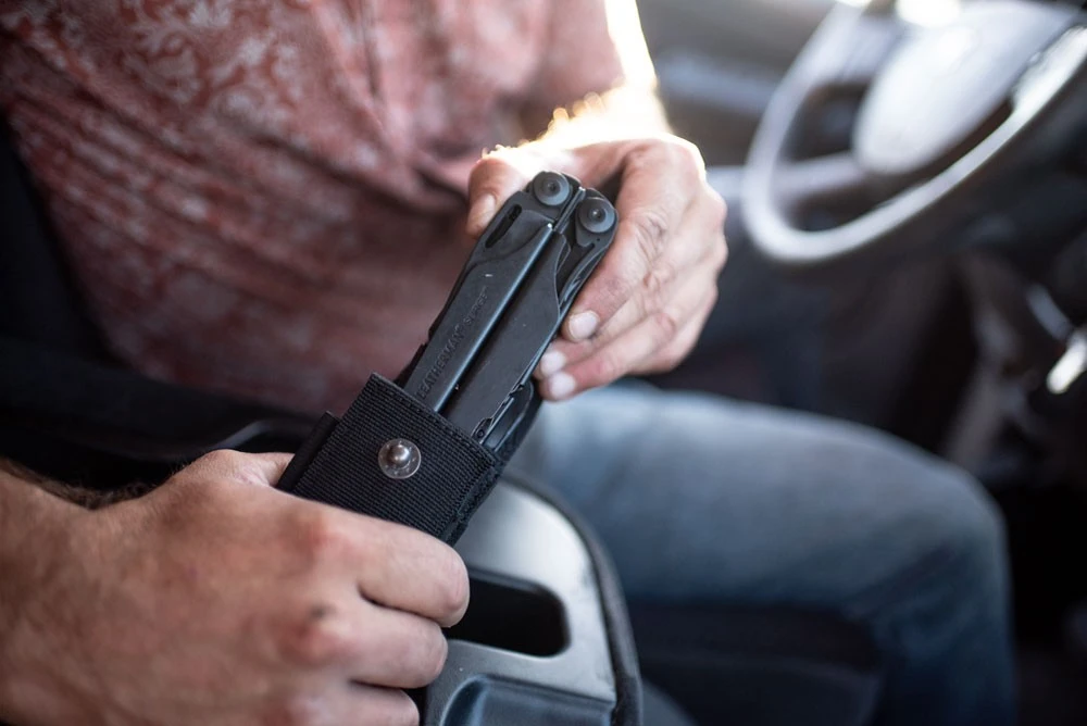 Leatherman SURGE Black Inkl. Molle Holster SURGE Black Inkl. Molle Holster 4 Leatherman SURGE Black Inkl. Molle Holster SURGE Black Inkl. Molle Holster – Bild 2