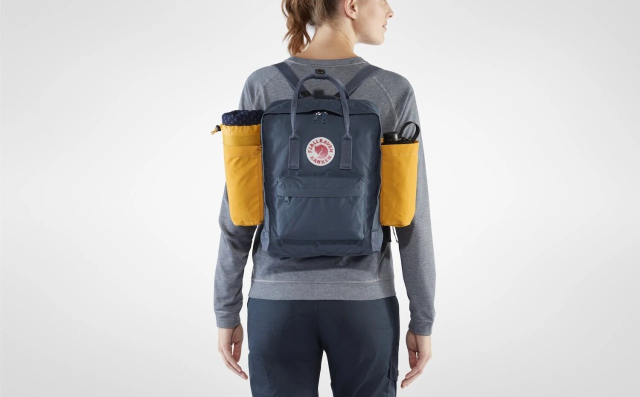FJÄLLRÄVEN Kånken Bottle Pocket 560 - Navy Kånken Bottle Pocket 4 FJÄLLRÄVEN Kånken Bottle Pocket 560 - Navy Kånken Bottle Pocket – Bild 2