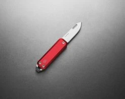 The Elko Black|Stainless|Sandvik 12C27-Straight|- The Elko 38 The Elko Black|Stainless|Sandvik 12C27-Straight|- The Elko -Primuss Camping Geschaft elko red stainless27F92z6oLwHVhK 1280x1280